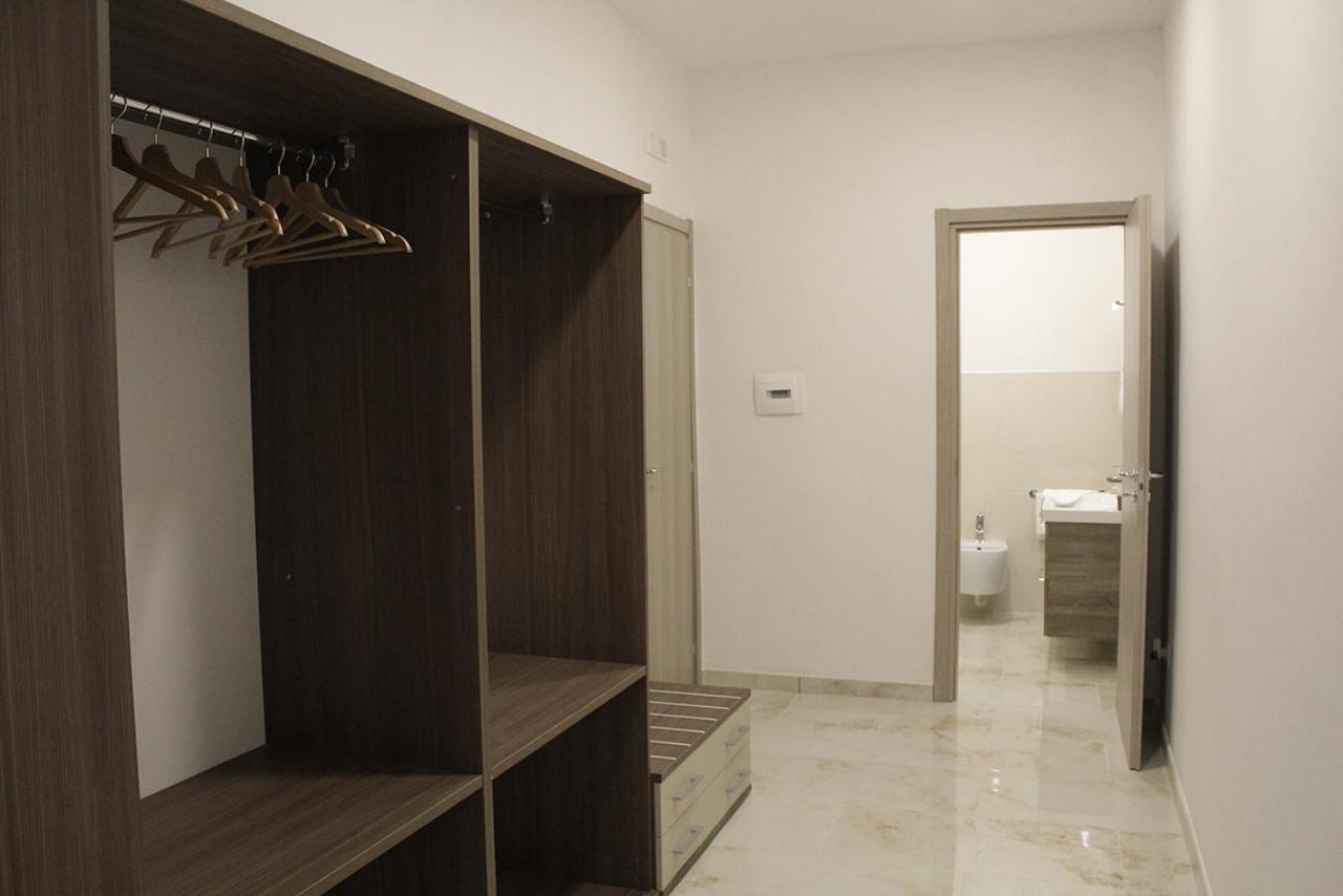 Antonietta De Pace Rooms By Napoli Milionaria B&B Экстерьер фото